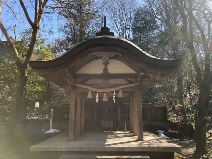 三ケ所神社の本殿・本堂