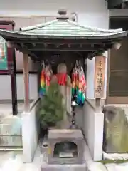 根岸山大聖院覺王寺の地蔵