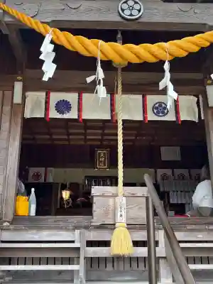 谷崎天神社の{uncategorized: "未分類", other: "その他", undefined: "問題あり", building: "その他建物", grave: "お墓", sacred_gate: "鳥居", guardian: "狛犬", statue: "像", buddha: "仏像", history: "歴史", nature: "自然", garden: "庭園", animal: "動物", pagoda: "塔", temizu: "手水舎", mountain_gate: "山門・神門", sanctuary: "本殿・本堂", subordinate: "末社・摂社", art: "芸術", scenery: "景色", jizo: "地蔵", ema: "絵馬", goshuin: "御朱印", omikuji: "おみくじ", items: "授与品その他", amulet: "お守り", goshuincho: "御朱印帳", eats: "食事", festival: "お祭り", votive_dance: "神楽", shichigosan: "七五三参", wedding: "結婚式", experience: "体験その他", initially: "初詣", around: "周辺", anti_infection: "感染症対策"}