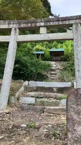 金山寺の末社