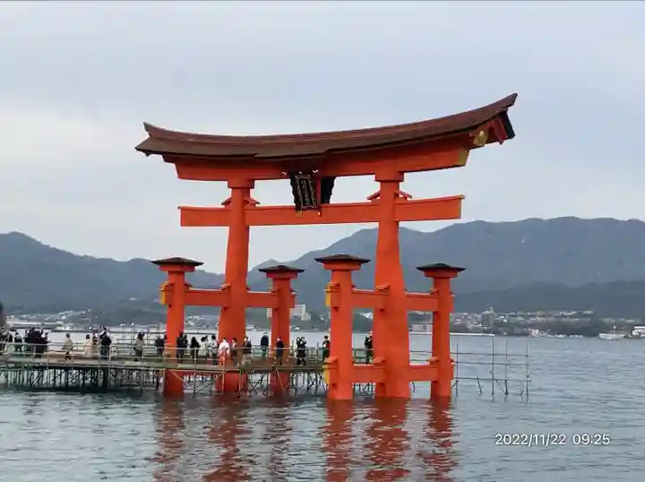 厳島神社(広島県)