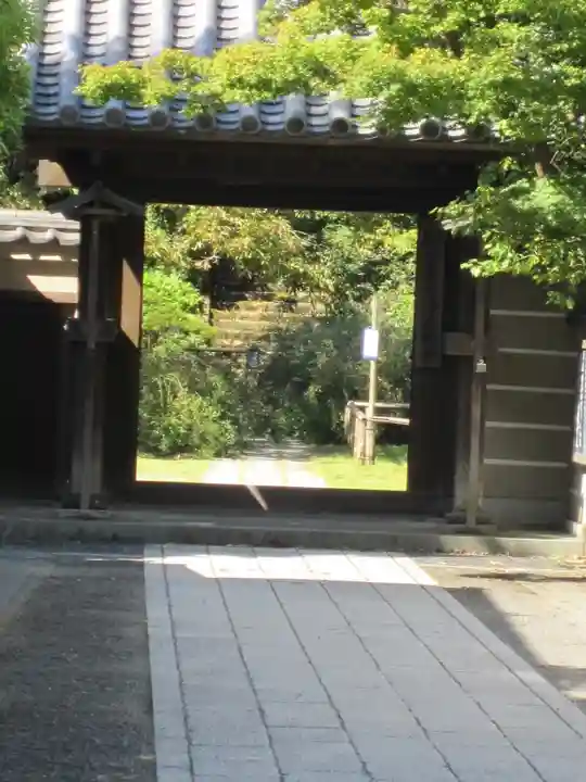 浄光明寺の山門・神門