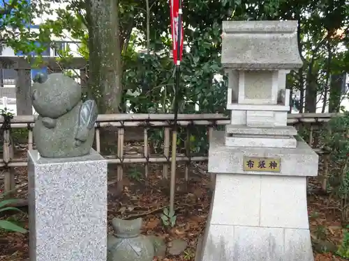 亀ケ池八幡宮の末社