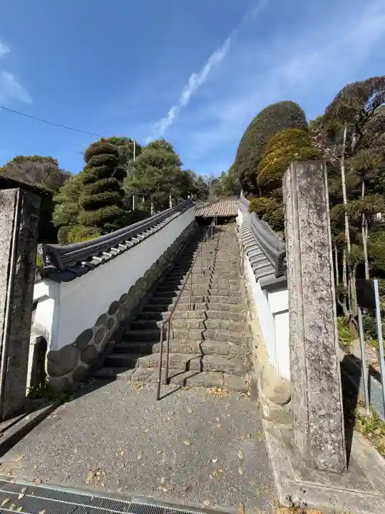 栖光院の{uncategorized: "未分類", other: "その他", undefined: "問題あり", building: "その他建物", grave: "お墓", sacred_gate: "鳥居", guardian: "狛犬", statue: "像", buddha: "仏像", history: "歴史", nature: "自然", garden: "庭園", animal: "動物", pagoda: "塔", temizu: "手水舎", mountain_gate: "山門・神門", sanctuary: "本殿・本堂", subordinate: "末社・摂社", art: "芸術", scenery: "景色", jizo: "地蔵", ema: "絵馬", goshuin: "御朱印", omikuji: "おみくじ", items: "授与品その他", amulet: "お守り", goshuincho: "御朱印帳", eats: "食事", festival: "お祭り", votive_dance: "神楽", shichigosan: "七五三参", wedding: "結婚式", experience: "体験その他", initially: "初詣", around: "周辺", anti_infection: "感染症対策"}