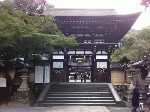 松尾大社の山門・神門