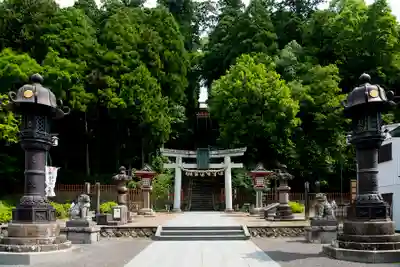 志波彦神社・鹽竈神社の鳥居