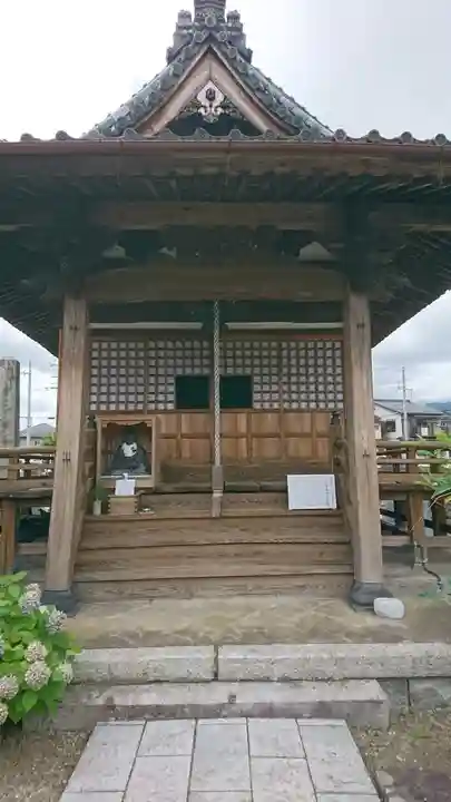 海眼寺の本殿・本堂