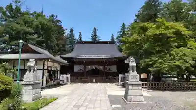 象山神社の本殿・本堂