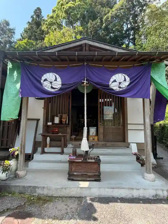 富貴寺の{uncategorized: "未分類", other: "その他", undefined: "問題あり", building: "その他建物", grave: "お墓", sacred_gate: "鳥居", guardian: "狛犬", statue: "像", buddha: "仏像", history: "歴史", nature: "自然", garden: "庭園", animal: "動物", pagoda: "塔", temizu: "手水舎", mountain_gate: "山門・神門", sanctuary: "本殿・本堂", subordinate: "末社・摂社", art: "芸術", scenery: "景色", jizo: "地蔵", ema: "絵馬", goshuin: "御朱印", omikuji: "おみくじ", items: "授与品その他", amulet: "お守り", goshuincho: "御朱印帳", eats: "食事", festival: "お祭り", votive_dance: "神楽", shichigosan: "七五三参", wedding: "結婚式", experience: "体験その他", initially: "初詣", around: "周辺", anti_infection: "感染症対策"}