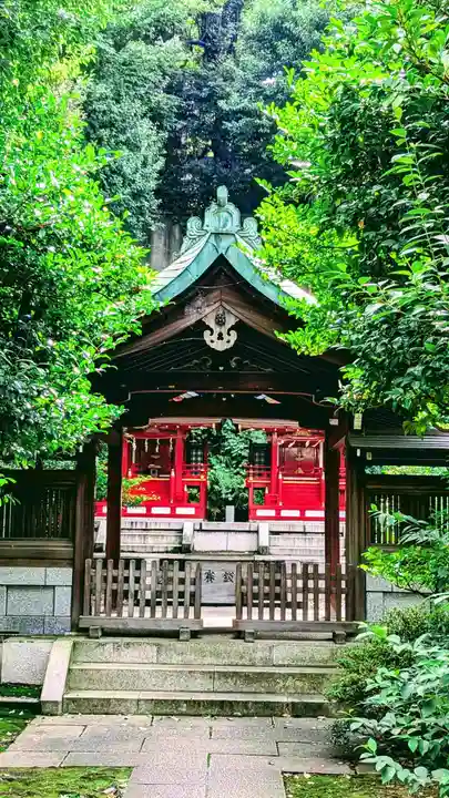 白金氷川神社の末社・摂社