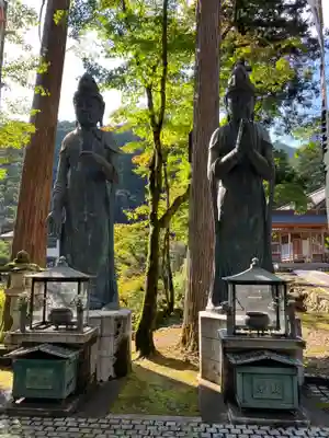 華厳寺の仏像