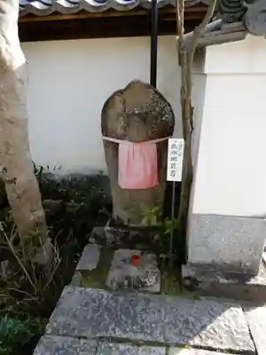 矢田寺大門坊の地蔵