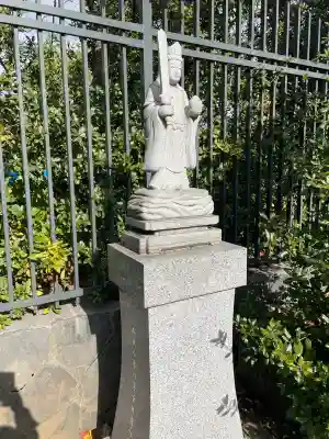 菊名池弁財天(神奈川県)