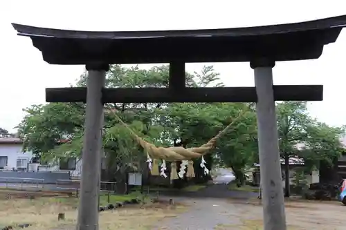 田村神社の鳥居