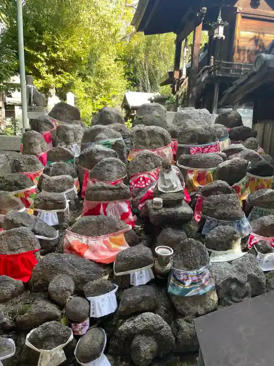 北向山不動院の{uncategorized: "未分類", other: "その他", undefined: "問題あり", building: "その他建物", grave: "お墓", sacred_gate: "鳥居", guardian: "狛犬", statue: "像", buddha: "仏像", history: "歴史", nature: "自然", garden: "庭園", animal: "動物", pagoda: "塔", temizu: "手水舎", mountain_gate: "山門・神門", sanctuary: "本殿・本堂", subordinate: "末社・摂社", art: "芸術", scenery: "景色", jizo: "地蔵", ema: "絵馬", goshuin: "御朱印", omikuji: "おみくじ", items: "授与品その他", amulet: "お守り", goshuincho: "御朱印帳", eats: "食事", festival: "お祭り", votive_dance: "神楽", shichigosan: "七五三参", wedding: "結婚式", experience: "体験その他", initially: "初詣", around: "周辺", anti_infection: "感染症対策"}