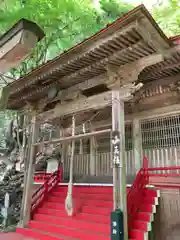 弥勒寺の本殿