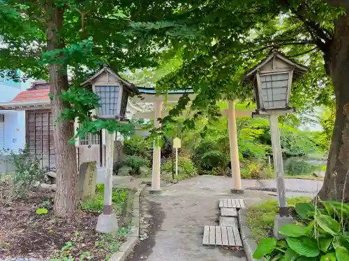 善知鳥神社の建物その他