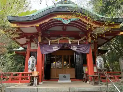 芝東照宮の{uncategorized: "未分類", other: "その他", undefined: "問題あり", building: "その他建物", grave: "お墓", sacred_gate: "鳥居", guardian: "狛犬", statue: "像", buddha: "仏像", history: "歴史", nature: "自然", garden: "庭園", animal: "動物", pagoda: "塔", temizu: "手水舎", mountain_gate: "山門・神門", sanctuary: "本殿・本堂", subordinate: "末社・摂社", art: "芸術", scenery: "景色", jizo: "地蔵", ema: "絵馬", goshuin: "御朱印", omikuji: "おみくじ", items: "授与品その他", amulet: "お守り", goshuincho: "御朱印帳", eats: "食事", festival: "お祭り", votive_dance: "神楽", shichigosan: "七五三参", wedding: "結婚式", experience: "体験その他", initially: "初詣", around: "周辺", anti_infection: "感染症対策"}