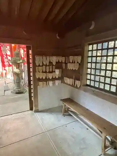 岩嶽稲荷大明神の絵馬