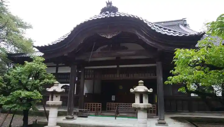 如来寺の本殿・本堂