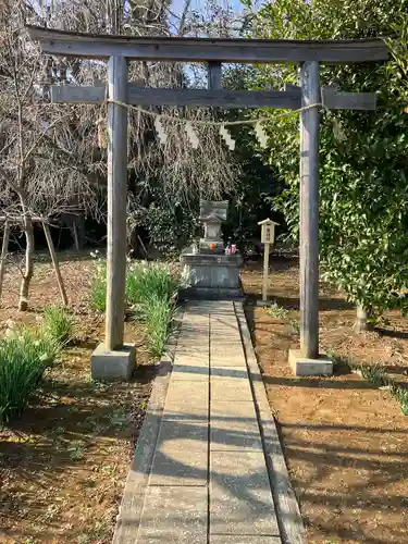 比々多神社の末社