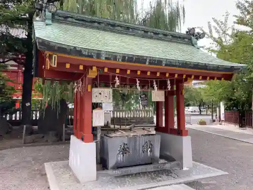 浅草神社の手水舎