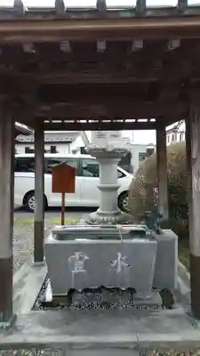 光明寺(感満不動尊)の手水舎