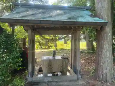 鹿島神社の{uncategorized: "未分類", other: "その他", undefined: "問題あり", building: "その他建物", grave: "お墓", sacred_gate: "鳥居", guardian: "狛犬", statue: "像", buddha: "仏像", history: "歴史", nature: "自然", garden: "庭園", animal: "動物", pagoda: "塔", temizu: "手水舎", mountain_gate: "山門・神門", sanctuary: "本殿・本堂", subordinate: "末社・摂社", art: "芸術", scenery: "景色", jizo: "地蔵", ema: "絵馬", goshuin: "御朱印", omikuji: "おみくじ", items: "授与品その他", amulet: "お守り", goshuincho: "御朱印帳", eats: "食事", festival: "お祭り", votive_dance: "神楽", shichigosan: "七五三参", wedding: "結婚式", experience: "体験その他", initially: "初詣", around: "周辺", anti_infection: "感染症対策"}