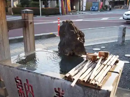 日枝神社の手水