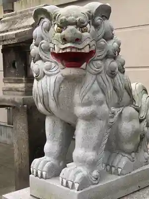 難波神社の狛犬