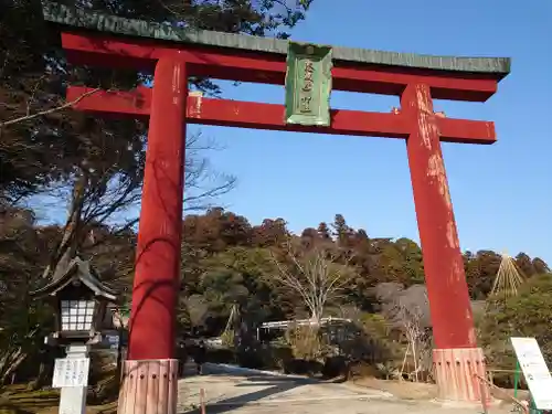 志波彦神社・鹽竈神社の鳥居