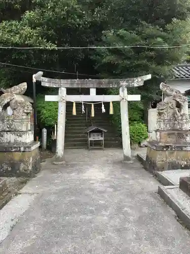 粟嶋神社の鳥居