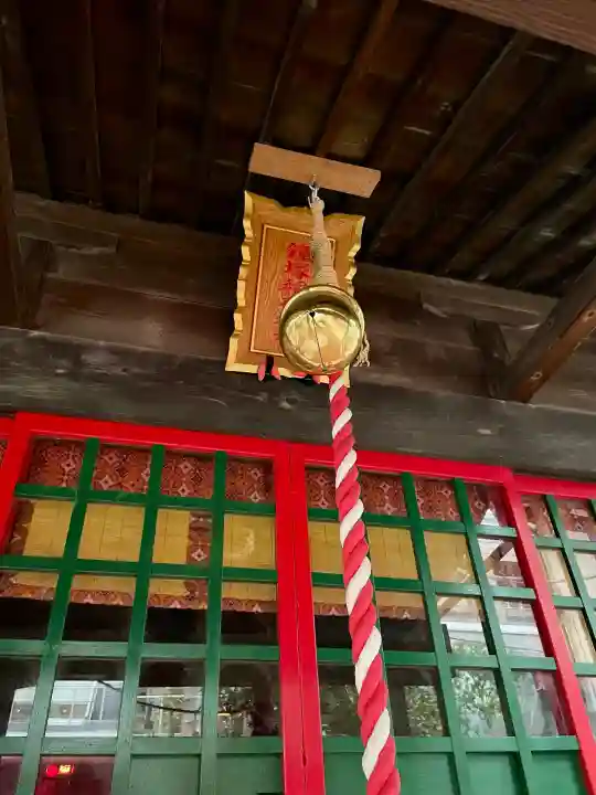 鐘塚稲荷神社の{uncategorized: "未分類", other: "その他", undefined: "問題あり", building: "その他建物", grave: "お墓", sacred_gate: "鳥居", guardian: "狛犬", statue: "像", buddha: "仏像", history: "歴史", nature: "自然", garden: "庭園", animal: "動物", pagoda: "塔", temizu: "手水舎", mountain_gate: "山門・神門", sanctuary: "本殿・本堂", subordinate: "末社・摂社", art: "芸術", scenery: "景色", jizo: "地蔵", ema: "絵馬", goshuin: "御朱印", omikuji: "おみくじ", items: "授与品その他", amulet: "お守り", goshuincho: "御朱印帳", eats: "食事", festival: "お祭り", votive_dance: "神楽", shichigosan: "七五三参", wedding: "結婚式", experience: "体験その他", initially: "初詣", around: "周辺", anti_infection: "感染症対策"}