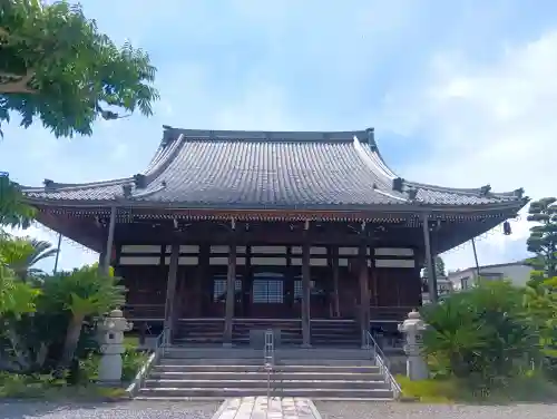 満福寺の{uncategorized: "未分類", other: "その他", undefined: "問題あり", building: "その他建物", grave: "お墓", sacred_gate: "鳥居", guardian: "狛犬", statue: "像", buddha: "仏像", history: "歴史", nature: "自然", garden: "庭園", animal: "動物", pagoda: "塔", temizu: "手水舎", mountain_gate: "山門・神門", sanctuary: "本殿・本堂", subordinate: "末社・摂社", art: "芸術", scenery: "景色", jizo: "地蔵", ema: "絵馬", goshuin: "御朱印", omikuji: "おみくじ", items: "授与品その他", amulet: "お守り", goshuincho: "御朱印帳", eats: "食事", festival: "お祭り", votive_dance: "神楽", shichigosan: "七五三参", wedding: "結婚式", experience: "体験その他", initially: "初詣", around: "周辺", anti_infection: "感染症対策"}