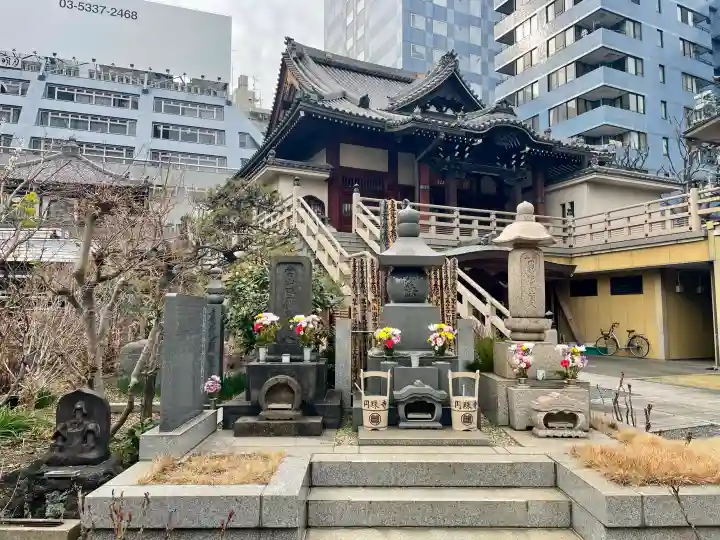 圓珠寺の{uncategorized: "未分類", other: "その他", undefined: "問題あり", building: "その他建物", grave: "お墓", sacred_gate: "鳥居", guardian: "狛犬", statue: "像", buddha: "仏像", history: "歴史", nature: "自然", garden: "庭園", animal: "動物", pagoda: "塔", temizu: "手水舎", mountain_gate: "山門・神門", sanctuary: "本殿・本堂", subordinate: "末社・摂社", art: "芸術", scenery: "景色", jizo: "地蔵", ema: "絵馬", goshuin: "御朱印", omikuji: "おみくじ", items: "授与品その他", amulet: "お守り", goshuincho: "御朱印帳", eats: "食事", festival: "お祭り", votive_dance: "神楽", shichigosan: "七五三参", wedding: "結婚式", experience: "体験その他", initially: "初詣", around: "周辺", anti_infection: "感染症対策"}
