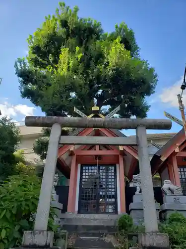 御嶽榛名稲荷(東京都)