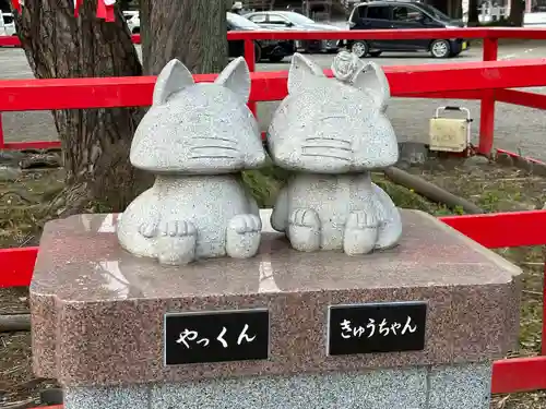 箭弓稲荷神社の狛犬