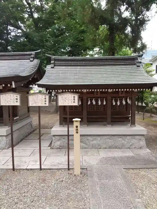 草加神社の末社・摂社