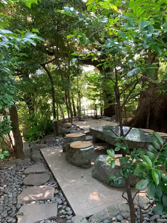 東京大神宮の庭園