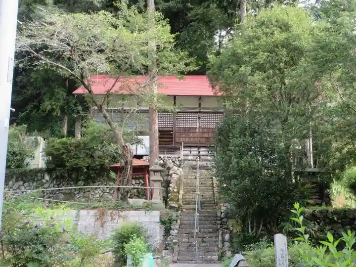 熊野神社の本殿・本堂