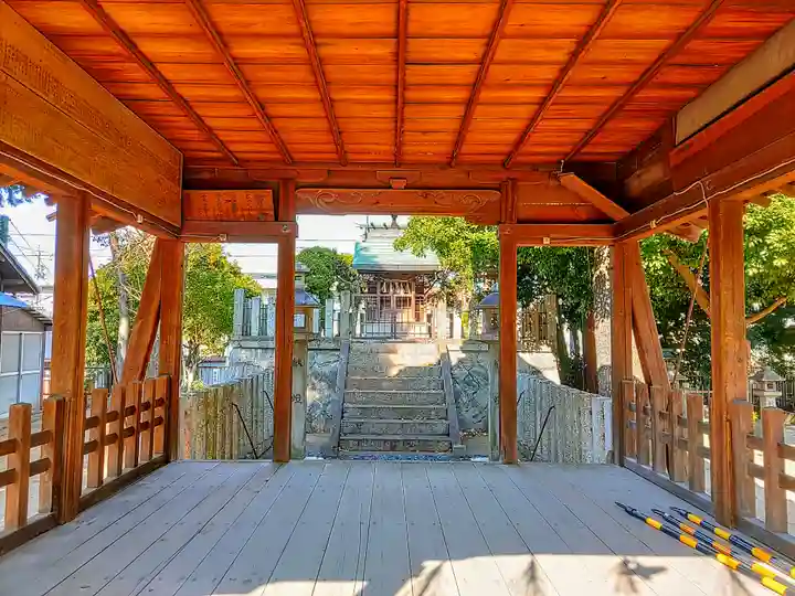 東栄八幡社の本殿・本堂