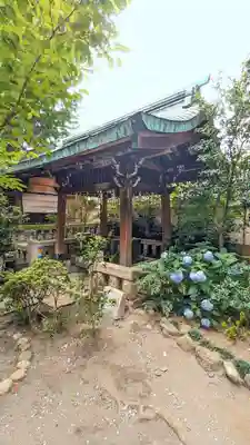 小野照崎神社の手水舎