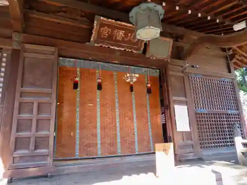 代々木八幡宮の本殿・本堂