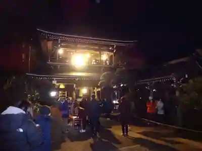 萬蔵寺の山門・神門