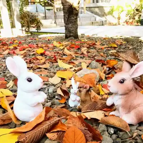 彌彦神社　(伊夜日子神社)の像