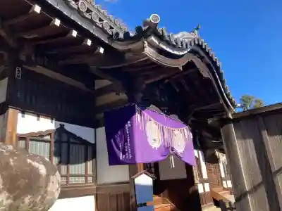 成田山新勝寺の{uncategorized: "未分類", other: "その他", undefined: "問題あり", building: "その他建物", grave: "お墓", sacred_gate: "鳥居", guardian: "狛犬", statue: "像", buddha: "仏像", history: "歴史", nature: "自然", garden: "庭園", animal: "動物", pagoda: "塔", temizu: "手水舎", mountain_gate: "山門・神門", sanctuary: "本殿・本堂", subordinate: "末社・摂社", art: "芸術", scenery: "景色", jizo: "地蔵", ema: "絵馬", goshuin: "御朱印", omikuji: "おみくじ", items: "授与品その他", amulet: "お守り", goshuincho: "御朱印帳", eats: "食事", festival: "お祭り", votive_dance: "神楽", shichigosan: "七五三参", wedding: "結婚式", experience: "体験その他", initially: "初詣", around: "周辺", anti_infection: "感染症対策"}
