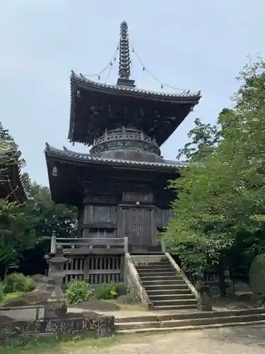 霊山寺の塔