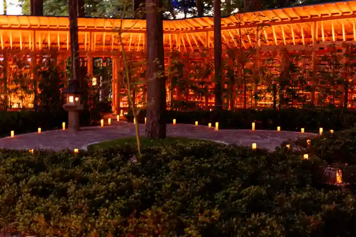 諏訪大社下社秋宮(長野県)