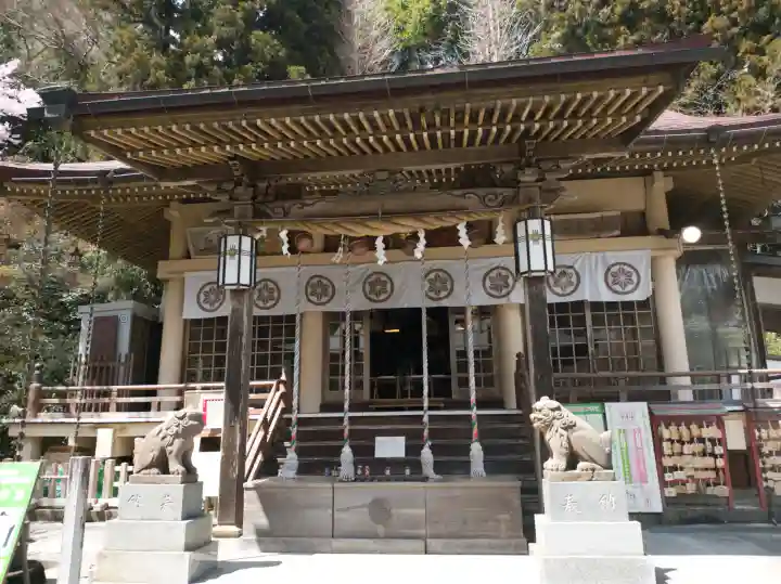 青麻神社の{uncategorized: "未分類", other: "その他", undefined: "問題あり", building: "その他建物", grave: "お墓", sacred_gate: "鳥居", guardian: "狛犬", statue: "像", buddha: "仏像", history: "歴史", nature: "自然", garden: "庭園", animal: "動物", pagoda: "塔", temizu: "手水舎", mountain_gate: "山門・神門", sanctuary: "本殿・本堂", subordinate: "末社・摂社", art: "芸術", scenery: "景色", jizo: "地蔵", ema: "絵馬", goshuin: "御朱印", omikuji: "おみくじ", items: "授与品その他", amulet: "お守り", goshuincho: "御朱印帳", eats: "食事", festival: "お祭り", votive_dance: "神楽", shichigosan: "七五三参", wedding: "結婚式", experience: "体験その他", initially: "初詣", around: "周辺", anti_infection: "感染症対策"}