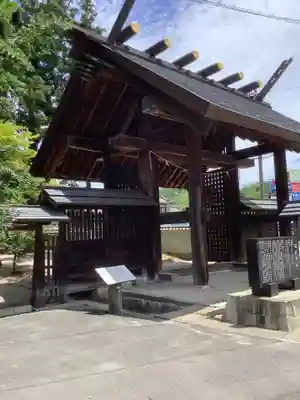 猿投神社の山門・神門